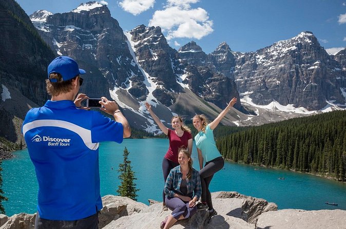 Banff National Park Tour with Lake Louise and Moraine Lake - Moraine Lake and the Valley of Ten Peaks