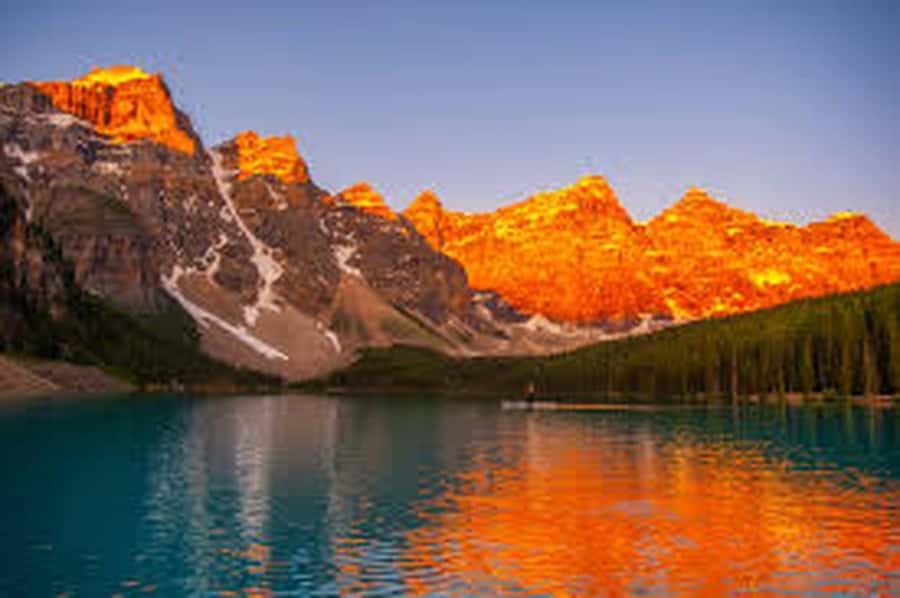 Banff town,Lake Louise, Moraine, Emerald & Johnston Canyon - Emerald Lake and the move into British Columbia