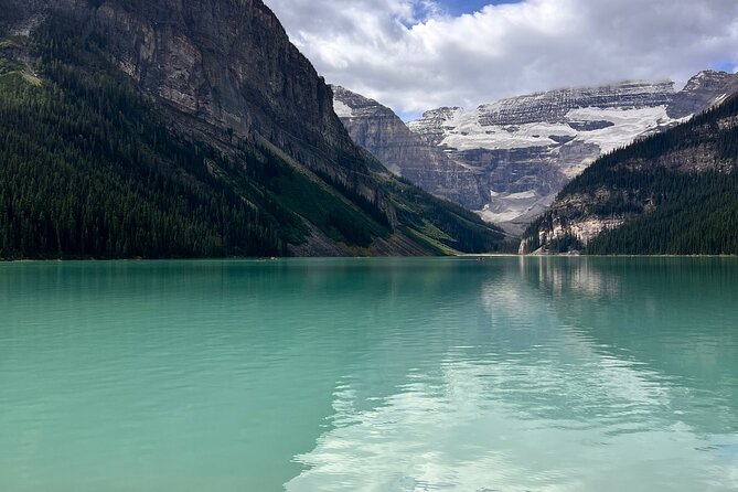 Banff Town ,Lake Louise, Moraine , Emerald & Johnston Canyon Tour - What this Calgary day trip is really designed to do