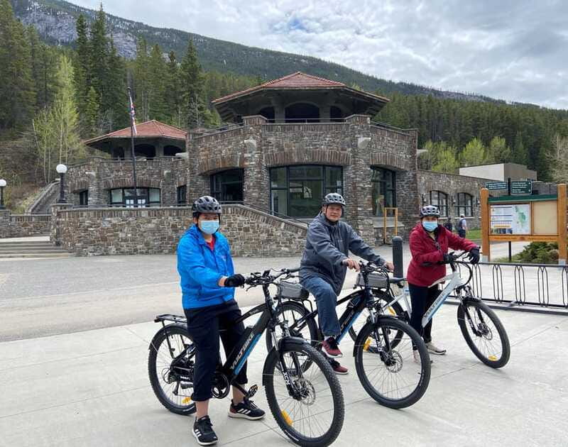 Banff Townsite: E-Bike Explorer - Surprise Corner offers a classic Banff view