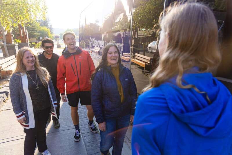 Banff: Wildlife and Sightseeing Minibus Tour - Key points to know before booking