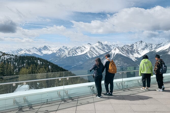 Banff Winter Tour Featuring Mountaintop Dinner and Banff Gondola - Cascade Ponds and Tunnel Mountain add variety