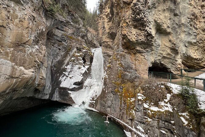 Banff, Yoho, and Icefield Parkway Private Tour - Why this private route makes sense