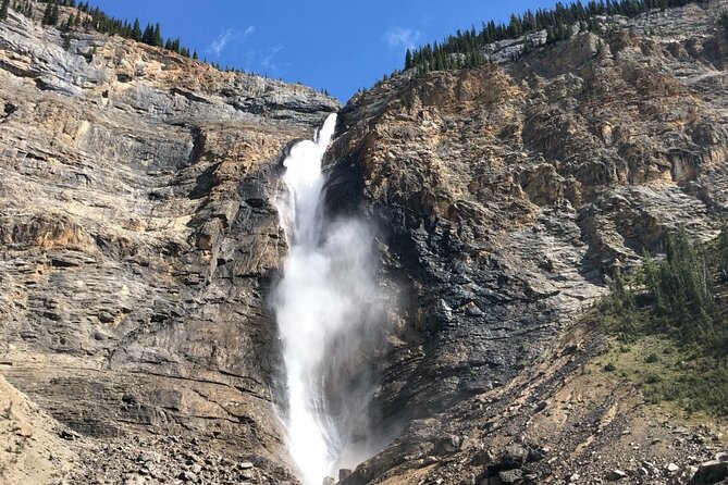 Banff Yoho Parks | Lake Louise | Moraine | Emerald - PRIVATE - Natural Bridge: water reshapes solid rock