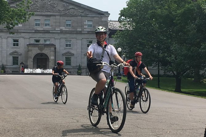 Best of Ottawa Neighbourhoods & Nature Bike Tour - The Canadian War Museum and Chaudière Falls
