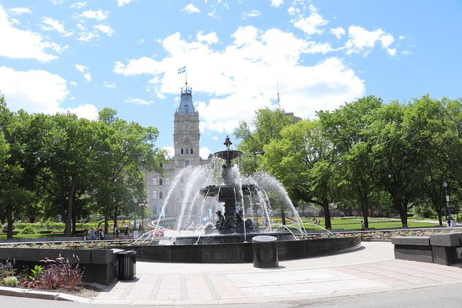 Best of Quebec City: Panoramic Bus Tour with Local Guide - The ramparts and the old city boroughs