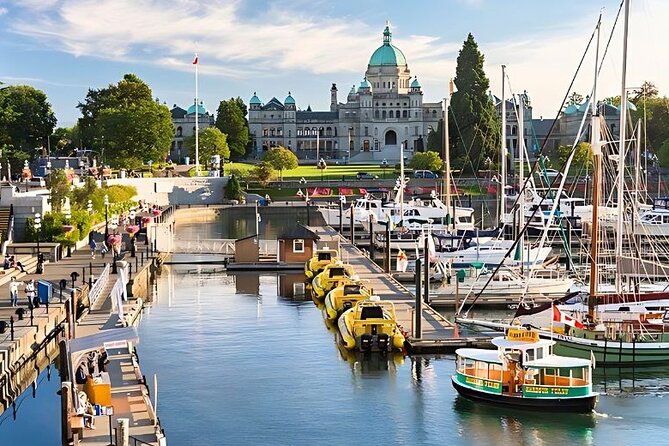 Best of Victoria and Butchart Gardens Day Tour from Vancouver - Two hours inside Butchart Gardens