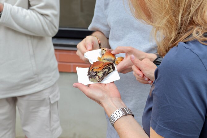 Beyond the Bagel: Montreal Jewish Food Walking Tour - Starting near the Rialto Theatre in Outremont