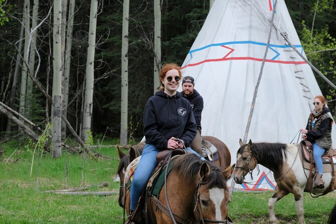 Buffalo Loop 1-Hour Horseback Trail Ride in Kananaskis - The forest trail and the Buffalo Loop route