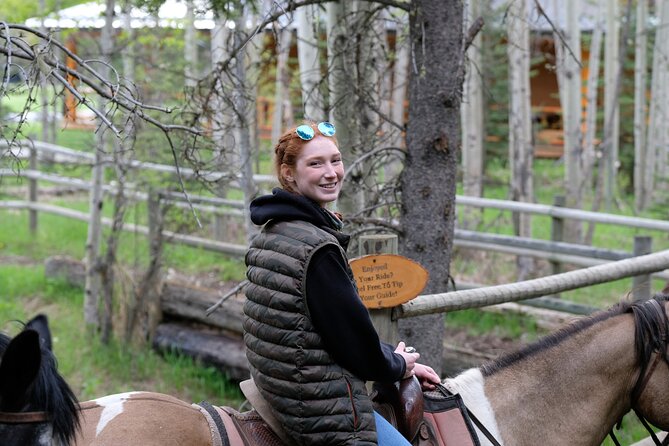 Buffalo Loop 1-Hour Horseback Trail Ride in Kananaskis - Booking, timing, and the small details