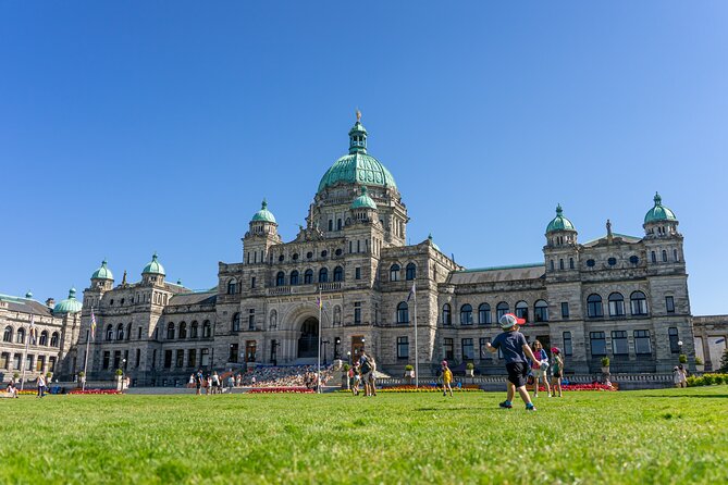 Butchart Gardens and Victoria Sightseeing Tour from Vancouver - Three hours to explore Victoria on your own