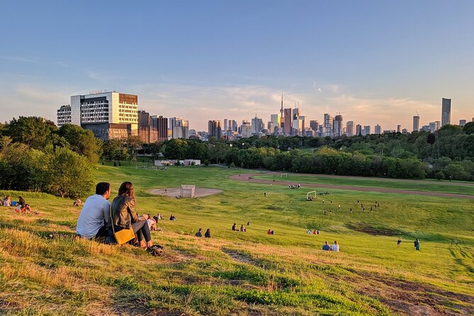 Cabbagetown In Colour: A Walking Tour of Toronto - The details that shape the experience