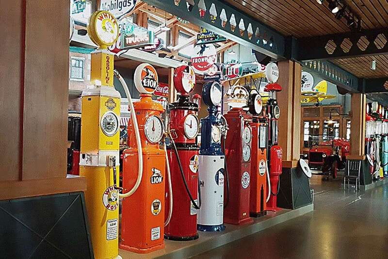 Calgary: 3.5-Hour Bus City Tour with Gasoline Alley Museum - Key points to know before you book