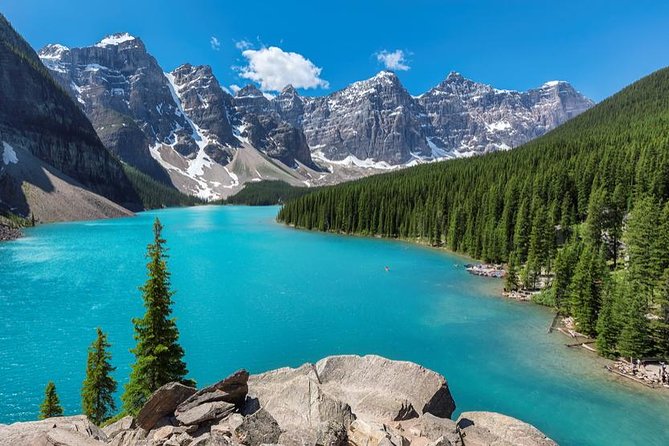 Calgary Airport Shuttle to Banff & Lake Louise - Airport pickup requires attention