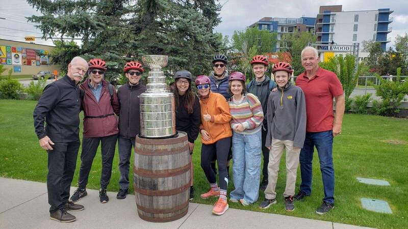 Calgary: City Bike Tour, Highlights and Bow River - Following the Bow River for Calgary’s best views