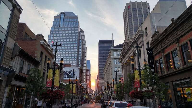 Calgary Downtown: 2-Hour Introductory Walking Tour - Key points at a glance