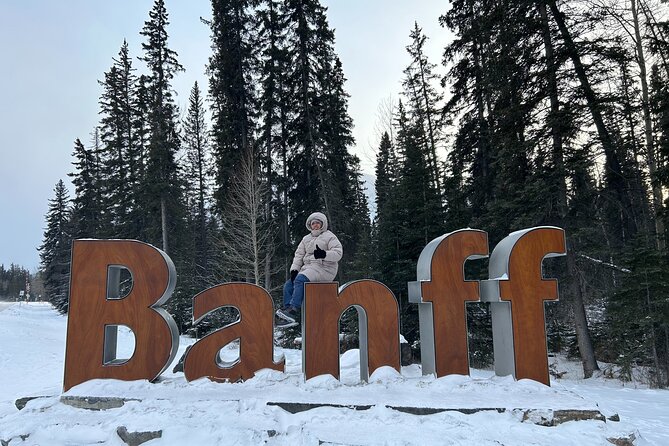 Calgary YYC Airport to Banff Shared Shuttle - From YYC arrivals to the Rocky Mountains