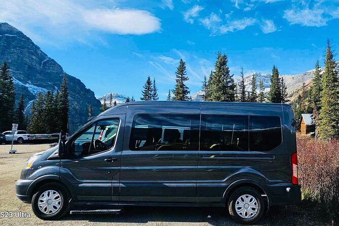 Calgary YYC Airport to Banff Shared Shuttle - Hotel drop-off can save you more than money
