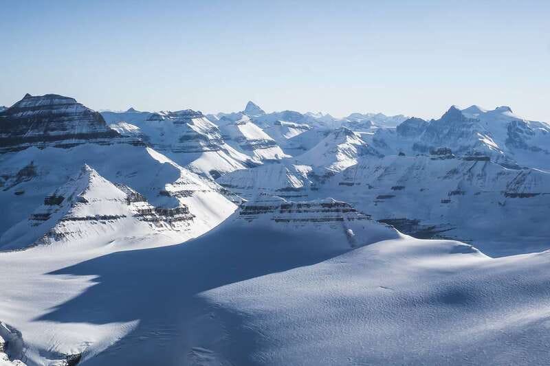 Canadian Rockies: Abraham Lake Ice Bubbles Helicopter Tour - Timing, distance, and the small-group setup