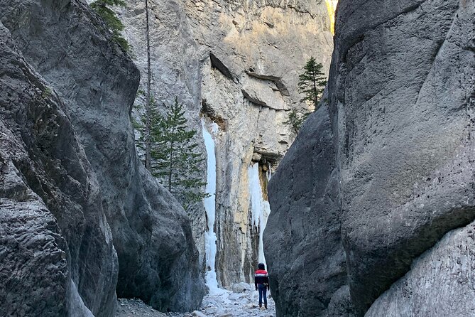 Canmore: Canyons & Cave Paintings - 2.5hr Hiking Tour - Practical details for a smoother outing