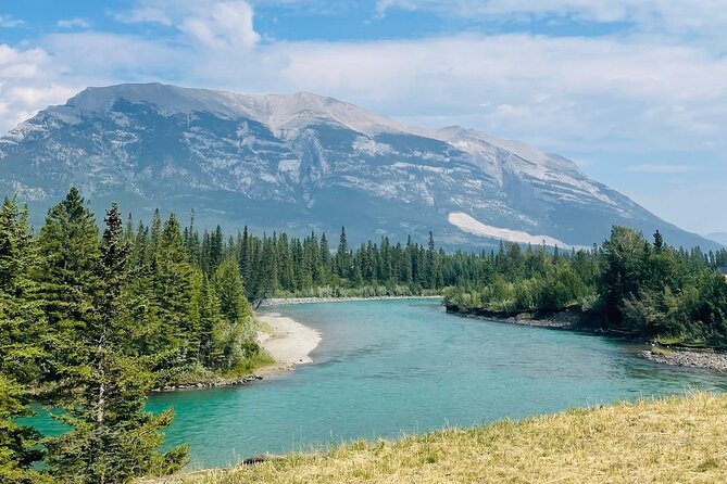 Canmore Town Walking Tour with Refreshment and Sweet Treat - Cancellation rules worth noting