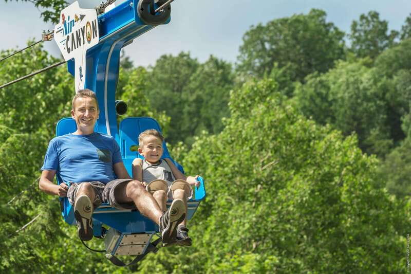 Canyon Sainte Anne: Air Canyon Ride with Park Entry - Walking Down Through a Billion Years of Rock