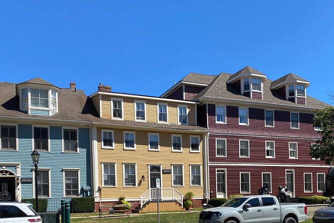 Charlottetown Walking Tour - Rochford Square and the darker side of PEI history