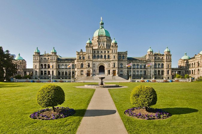 Chinatown and Hidden Alleys Pedicab Tour - Who will enjoy this Victoria tour most?