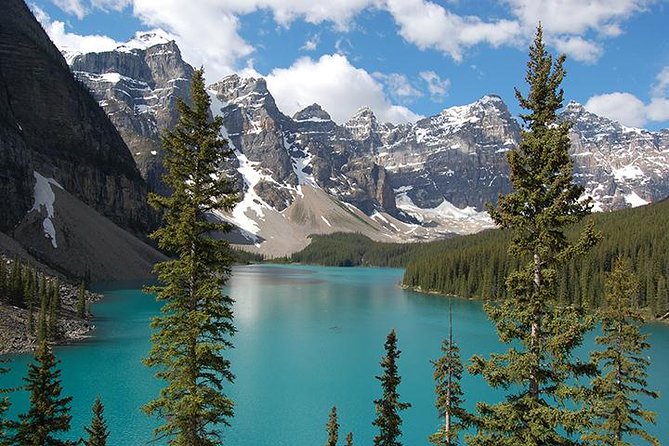 Circle West - Canadian Rockies Round Trip Bus Tour From Vancouver - Vancouver to Jasper: a long first day with a grand reward