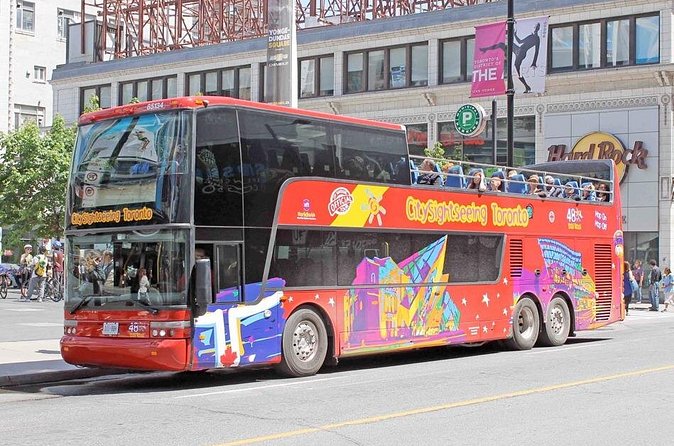 City Sightseeing Toronto Hop-On Hop-Off Bus Tour - Stops 6 and 7: Spadina, the Art Gallery of Ontario, and Chinatown