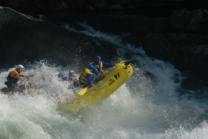 Clearwater, BC, Rafting, Finish in Canadas waterfall capital! - Equipment, clothing, and the details that matter