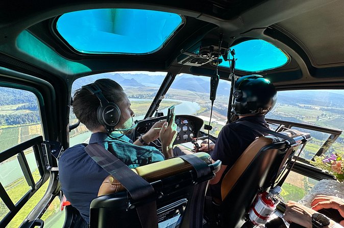 Coast Mountain Landing Helicopter Tours (Depart SKY Hangar) - The 15-minute mountain landing