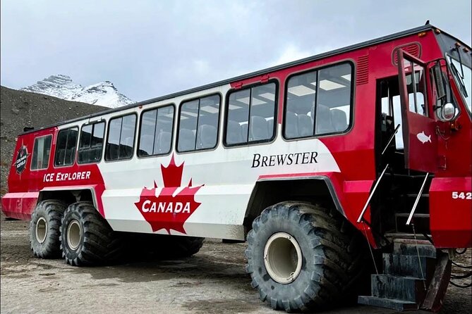 Columbia Icefield, Crowfoot Glacier and Bow ,Peyto Lake Tour - Peyto Lake is the day’s best short walk