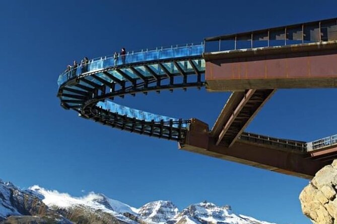 Columbia Icefield, Crowfoot Glacier and Bow ,Peyto Lake Tour - The Skywalk offers views, but it is another paid add-on