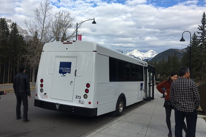 Columbia Icefield Glacier Adventure Day Tour from Calgary/ Banff - Calgary to Banff: the first 90 minutes