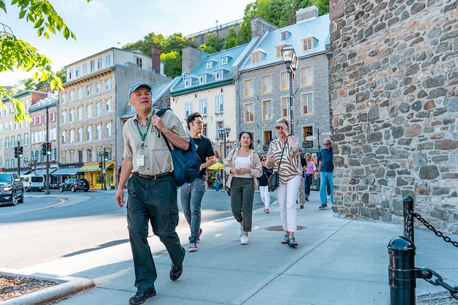 Combo Historical and Food Tour of Old Quebec - La Fresque des Québécois brings the city’s past to life