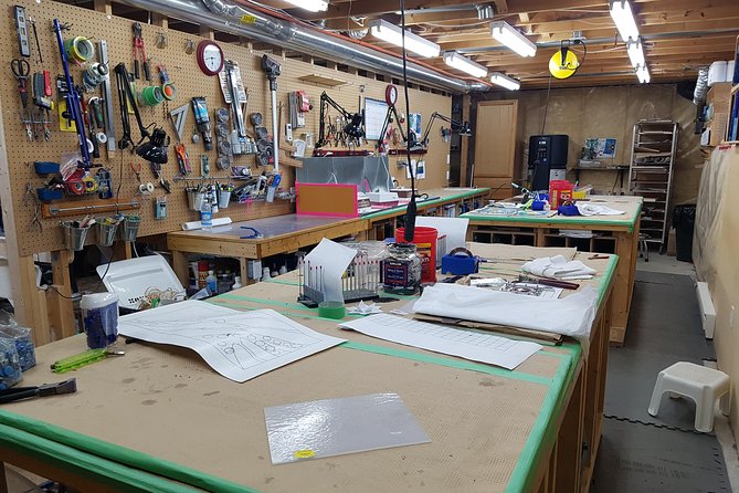 Create your own Stained Glass Masterpiece - Cutting and Shaping the Glass