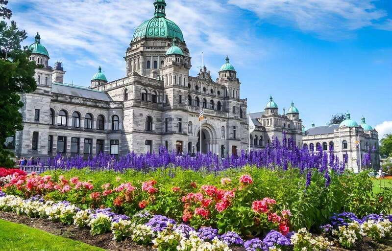 Day Trip from Vancouver to Victoria and Butchart Gardens - Two Hours Among the Butchart Gardens