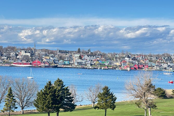 Day Trip to Lunenburg, Mahone Bay and Peggy's Cove from Halifax - Comfort and physical demands