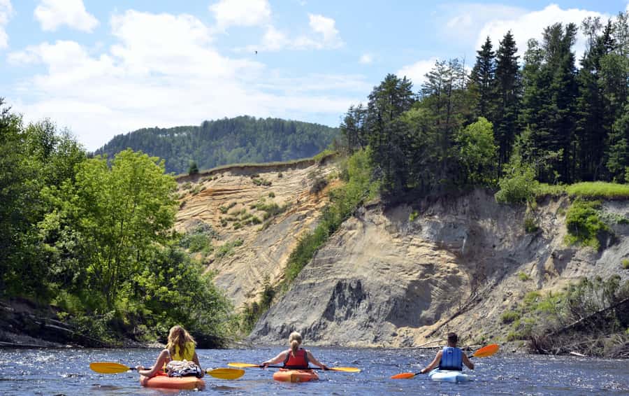Descent of the Gouffre River in Baie-St-Paul, Charlevoix - La Familiale - Is the river suitable for children and beginners?