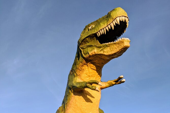 Dinosaurs, Canyons & Ghost Towns: Ultimate Drumheller Day Tour - What the small group and pickup are worth