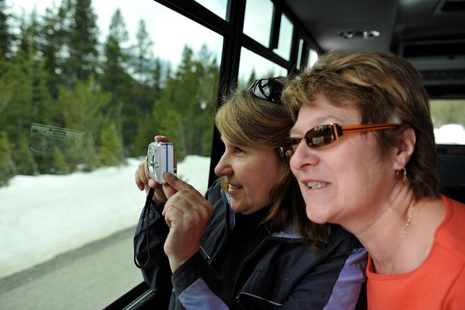 Discover Lake Louise and Yoho In Winter - Emerald Lake: the quieter stop and lunch highlight