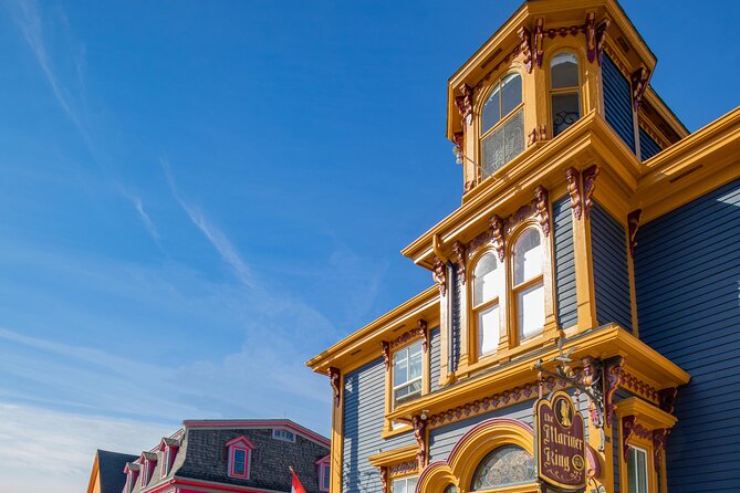 Discover Lunenburg and Mahone Bay Guided Tour - Pace, comfort, and mobility