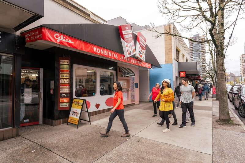 Downtown Vancouver: Asian Eats Walking Food Tour - Exploring Asian markets and buying unusual treats