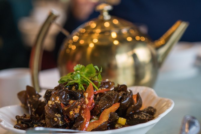 Downtown Vancouver Asian Food Tour by Vancouver Foodie Tours - Kirin Restaurant: A Proper Start With Chinese Food