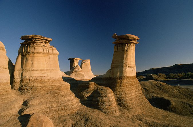 Drumheller and Badlands Full-Day Tour with a Small Group - The guide and the rhythm of the day