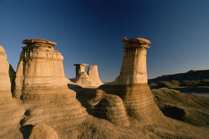 Drumheller and Badlands Full-Day Tour with a Small Group - Horseshoe Canyon gives you the first big view
