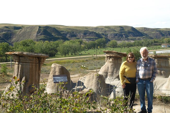 Drumheller | Badlands | Off the Beaten Path - Horsethief Canyon and the river valley