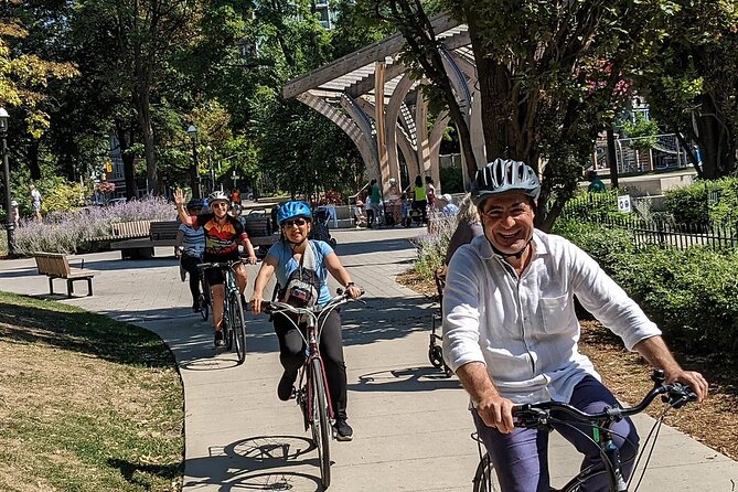 E-bike Toronto's Dynamic Neighbourhoods - The Bloor Street Cultural Corridor connects art and city life