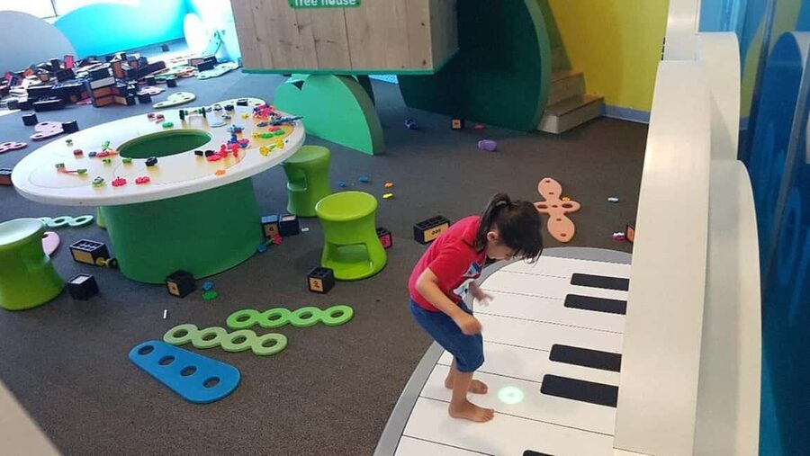 Edmonton: TELUS World of Science General Admission Ticket - Arctic Journey lets you feel the subject